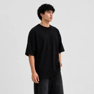 Alternative view of Crescaa Oversized T-Shirt – Black